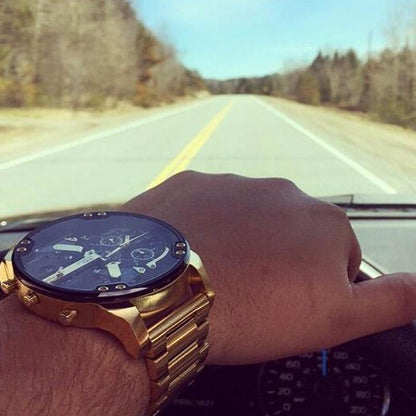 Stainless Steel Chronograph Quartz Watch Elegant Men’s Luxury Timepiece