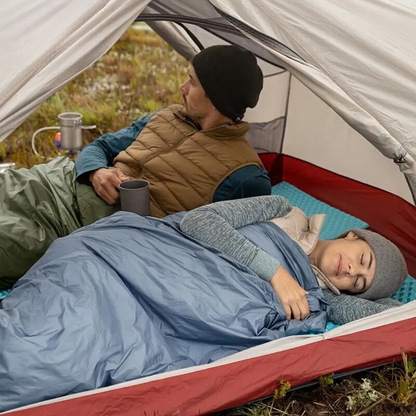 Sommer Schlafsack – Leicht & Kompakt fürs Camping