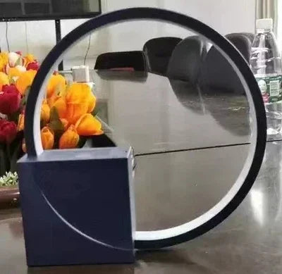 Sengelampe med touchstyring, vækkeur og justerbar lysstyrke