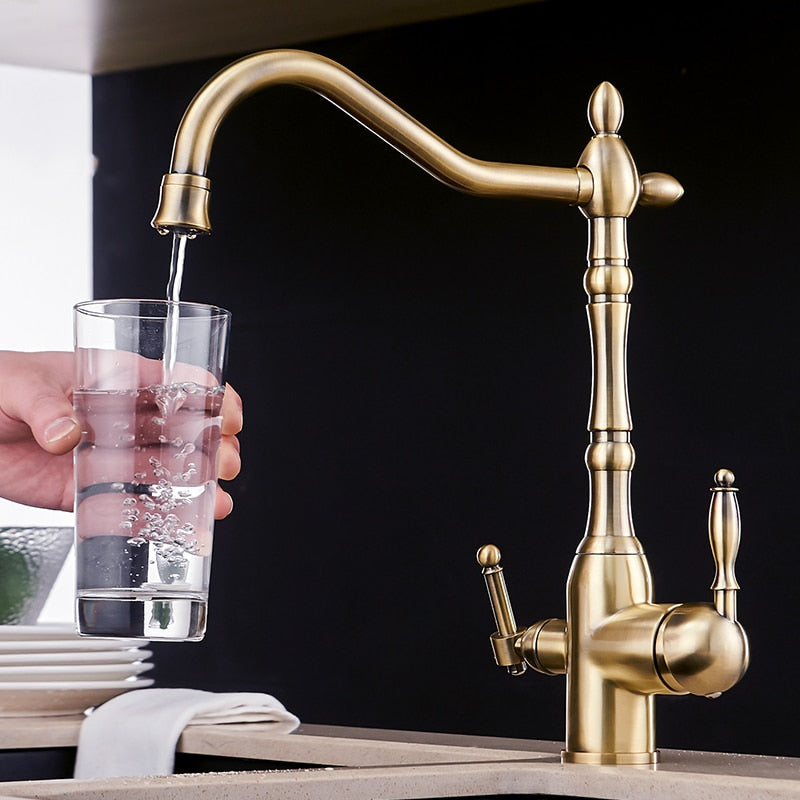 Traditional Kitchen Mixer Tap with 360 Degree Swivel Spout and Durable Brass Design