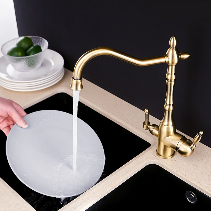 Traditional Kitchen Mixer Tap with 360 Degree Swivel Spout and Durable Brass Design