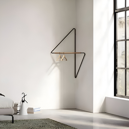 Triad Geometrischer Garderobenständer mit multifunktionalem Stauraum