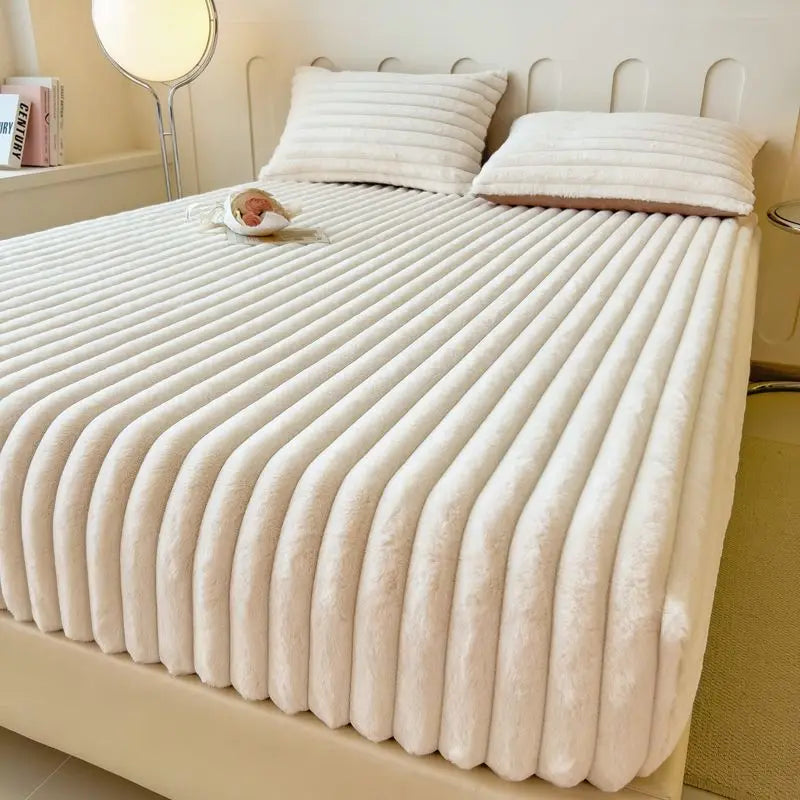 Ultra-Soft Ribbed Fitted Sheet with Secure Mattress Fit