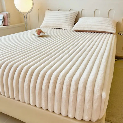 Ultra-Soft Ribbed Fitted Sheet with Secure Mattress Fit