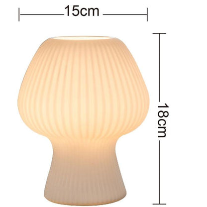 Vintage sengelampe med ribbet glass, svampeformet LED-lys