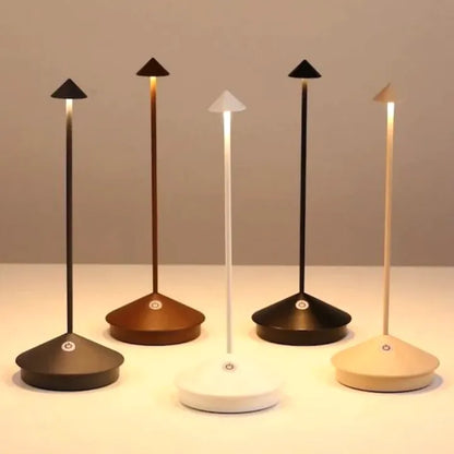 Bezprzewodowa lampa stołowa LED z akumulatorem i nowoczesnym designem  