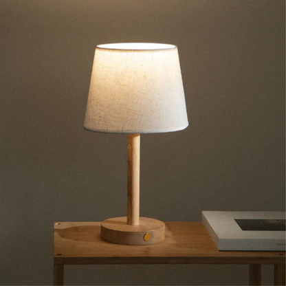 Trådløs LED-bordlampe i træ med varmt stemningslys